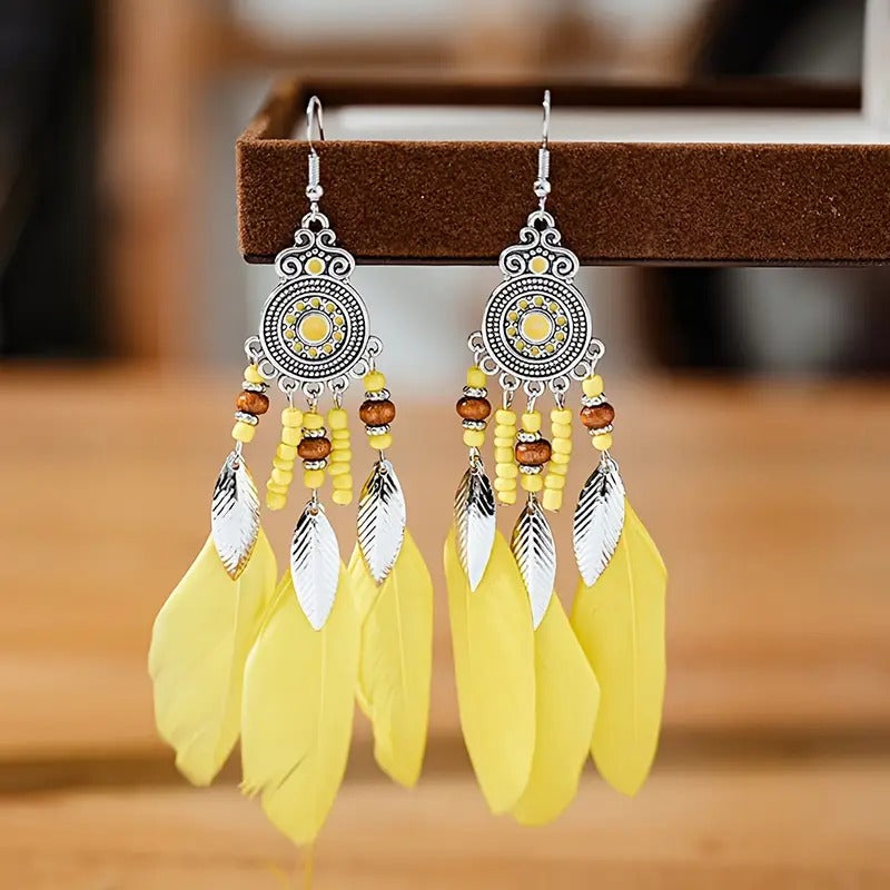 🌿 Bohemian Feather Drop Earrings